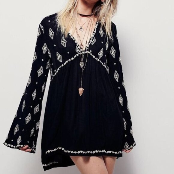Free People Diamond Embroidered Tunic Blouse Mini Swing Dress XS - Picture 1 of 7